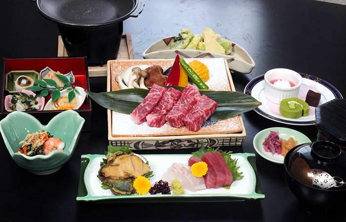 近江牛と鮑の贅沢会席／4月～5月・6月～7月